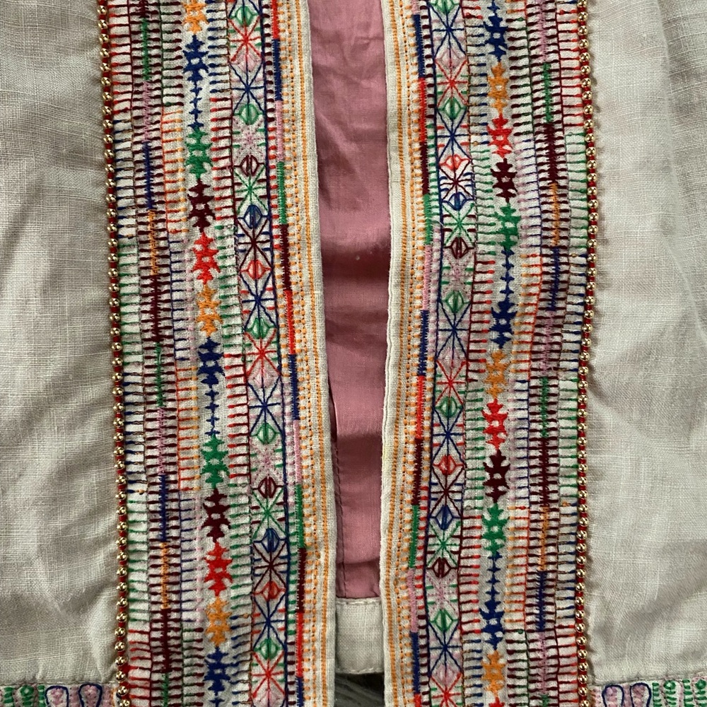 Vest - Picture 11 of 12